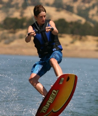  Wakeboard jump
